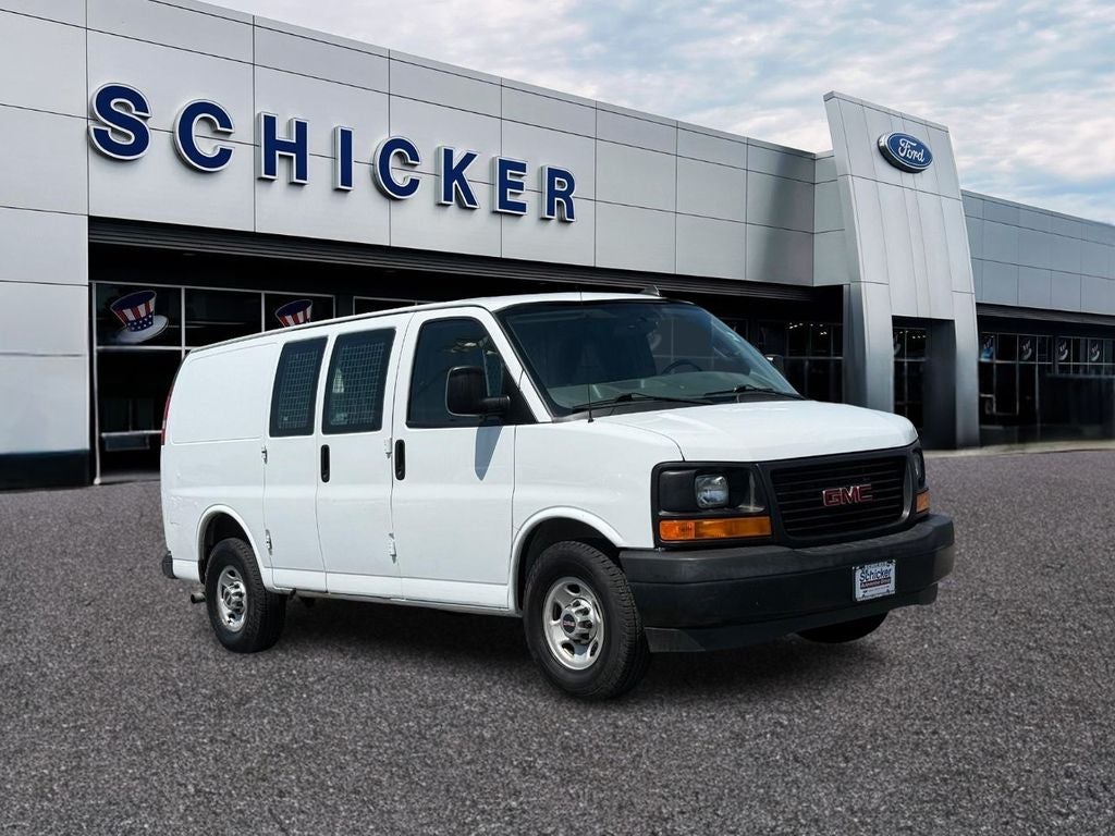 2017 GMC Savana